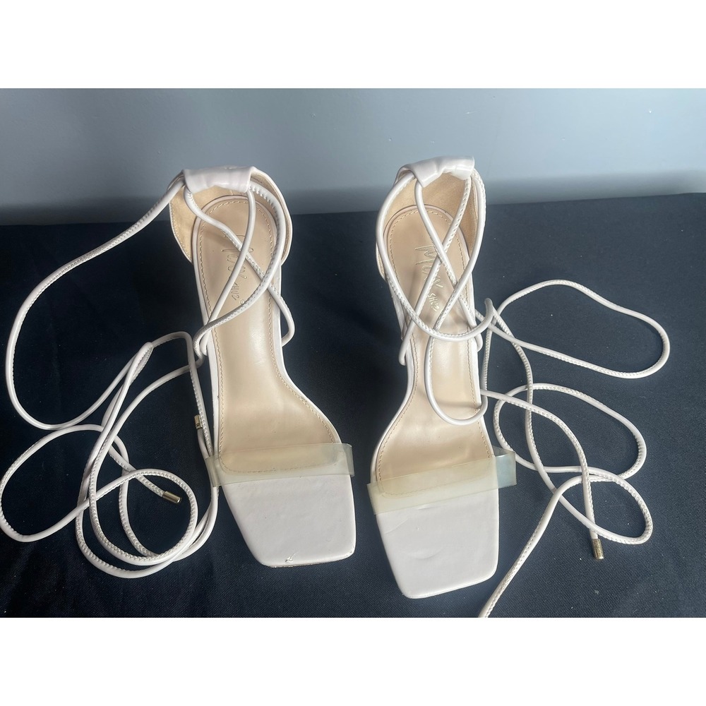 Mixx Shuz Womens Cream Lace Up Beaded Stiletto Heel Square Toe Sandals Size 9